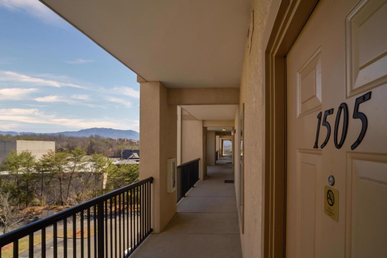 Mvc - Unit 1505 - Bearly Available Appartement Pigeon Forge Buitenkant foto